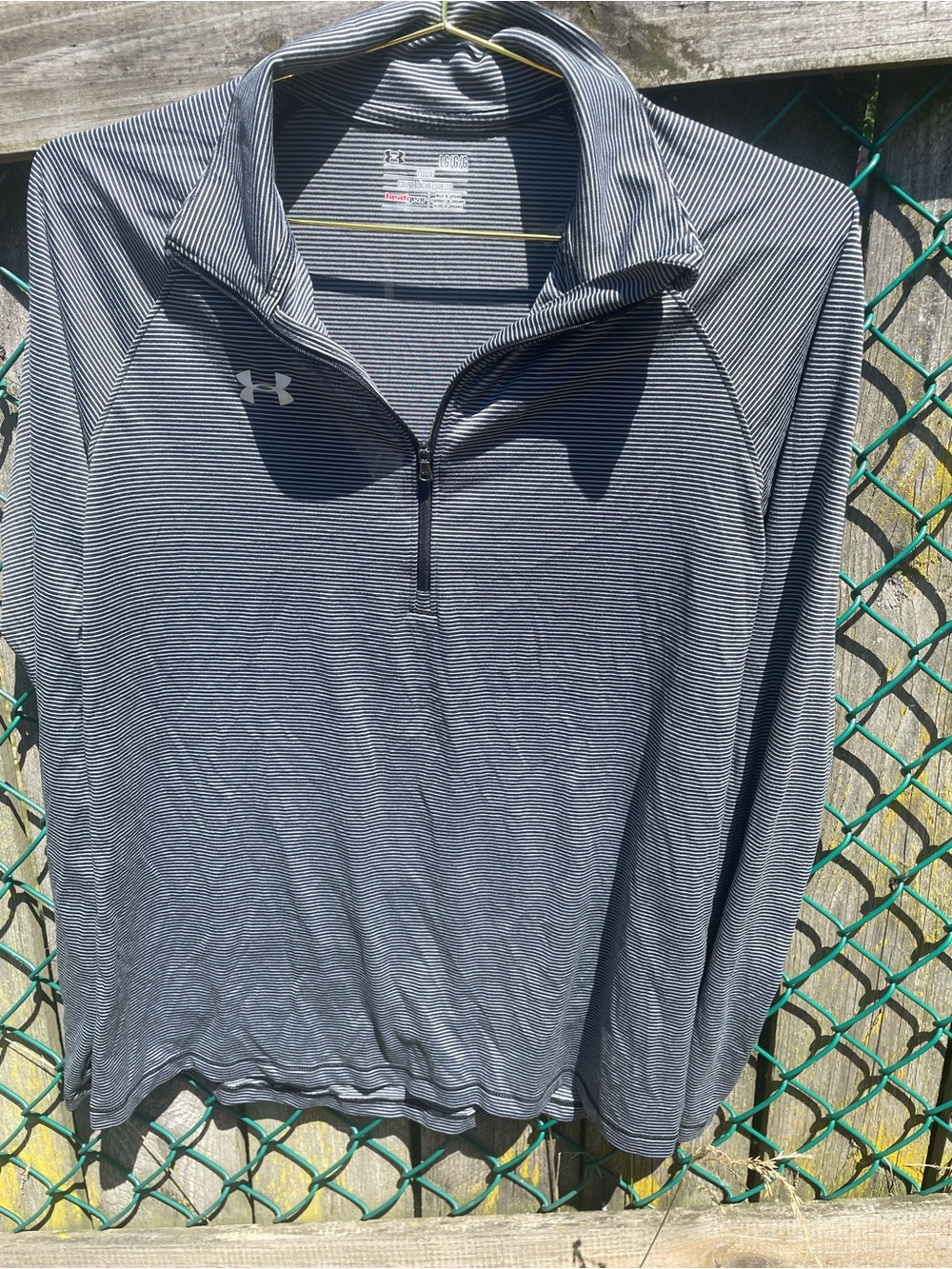 Under Armour Black and White Striped 1/4 Zip Pullover